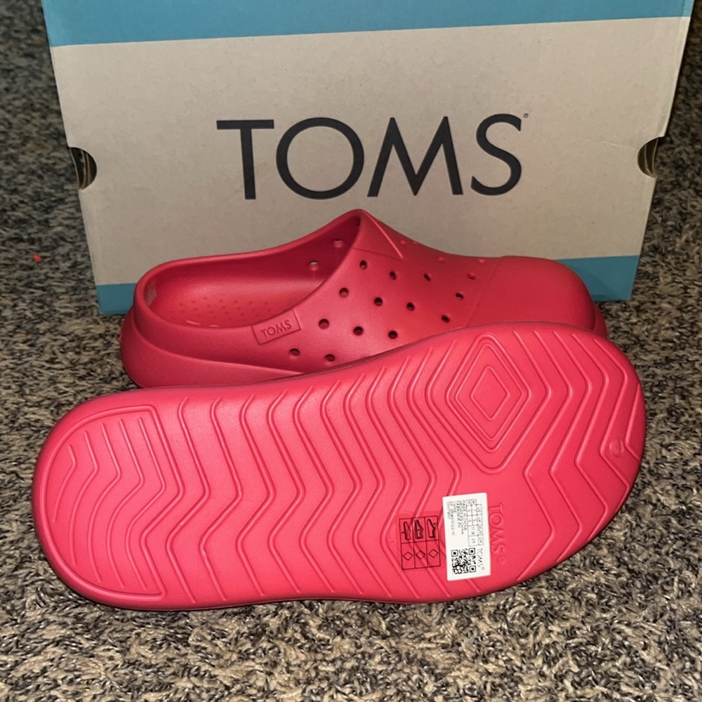 Tom’s Raspberry Perforated Mule Womens Size 7 - Picture 8 of 10